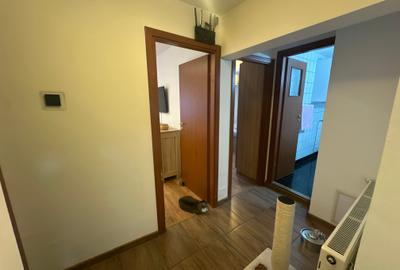 Apartament cu 3 camere decomandat în 13 Septembrie - 12