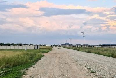 Teren de 600 mp, în Cârcea