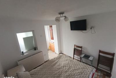 Casă cu 5 camere decomandat cu Teren 200 Mp în Central - 11