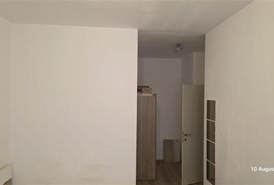 Apartament cu 4 camere decomandat în Theodor Pallady