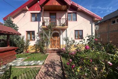 Casă individuală cu 5 camere cu Canalizare în Daia