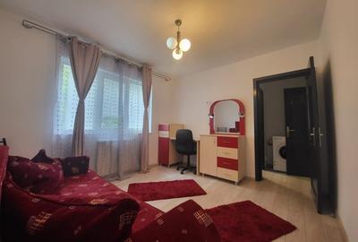 Apartament cu 4 camere decomandat în Tătărași - 1