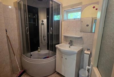 Casă cu 3 camere cu Teren 357 Mp în 1 Mai