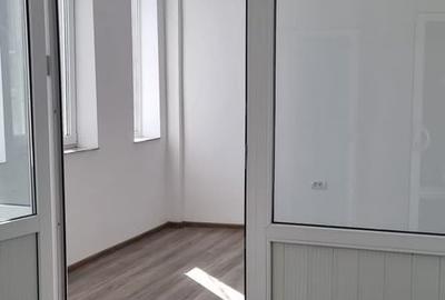 Spațiu comercial, de 25 mp, în Pelican - 7