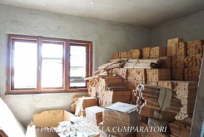 Casă cu 10 camere cu Teren 4324 Mp în Central - 13