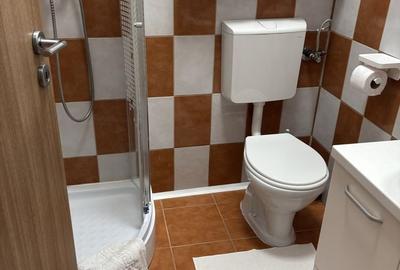 Apartament cu 3 camere decomandat în UTA