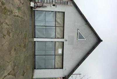 Casă cu 4 camere cu Teren 786 Mp în Central - 2
