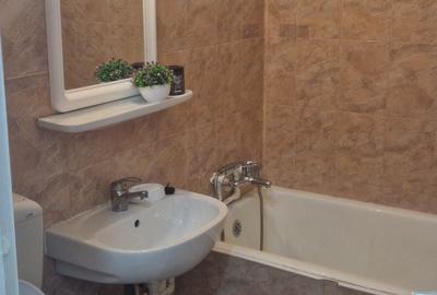 Apartament cu 2 camere semidecomandat în Exterior Vest