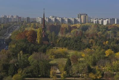 Apartament cu 2 camere decomandat în Titan