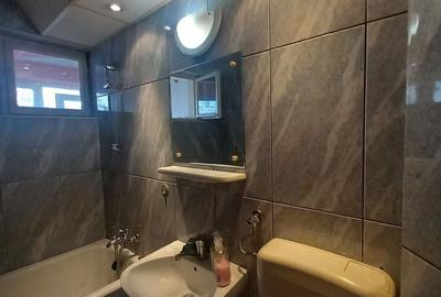 Apartament cu 3 camere decomandat în Republicii - 7