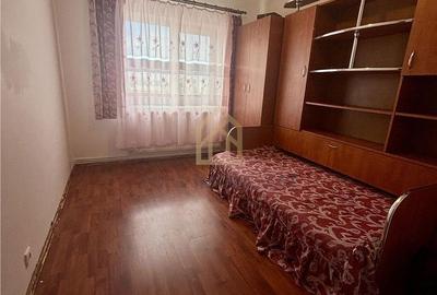 Apartament cu 3 camere în Vasile Alecsandri - 1