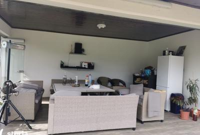 Casă cu 4 camere cu Teren 7000 Mp în Ulmi - 8
