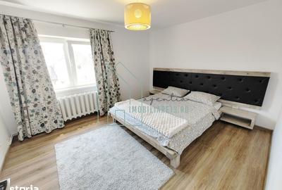 Apartament cu 3 camere în Central - 1