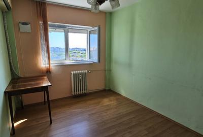 Apartament cu 4 camere semidecomandat în Olteniței - 9