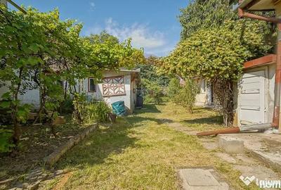 Casă cu 3 camere cu Teren 700 Mp în Central
