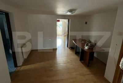 Apartament cu 3 camere în Calea Moldovei - 8