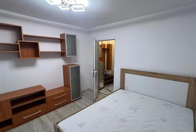 Garsonieră decomandată în Nicolina
