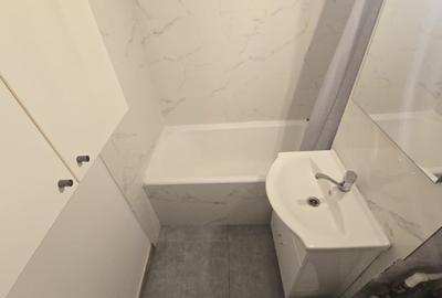 Apartament cu 3 camere decomandat în 1 Decembrie 1918