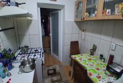 Apartament cu 3 camere semidecomandat, mobilat în Păcurari - 5