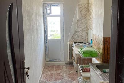 Apartament cu 2 camere decomandat în Micro 19 - 2