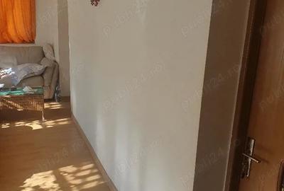 Casă cu 5 camere în Cogealac - 2