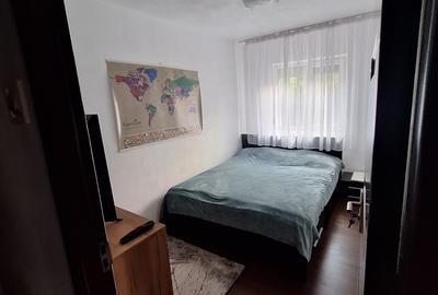 Apartament cu 3 camere decomandat în Decebal - 2