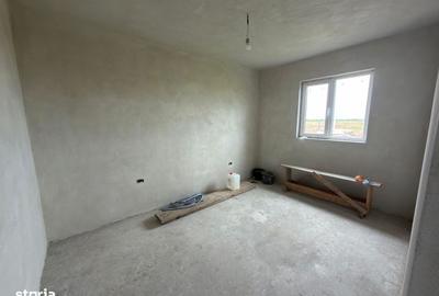Casă cu 3 camere cu Teren 314 Mp în Central