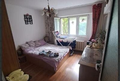 Apartament cu 2 camere semidecomandat, mobilat în Iancului