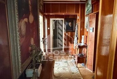 Apartament cu 3 camere decomandat în Circumvalațiunii - 3