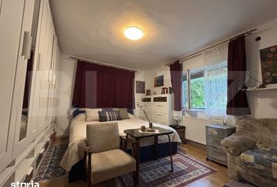 Casă cu 3 camere cu Teren 2800 Mp în Central - 2