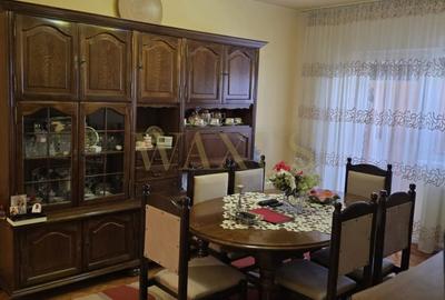 Apartament cu 3 camere semidecomandat, mobilat în Central - 1