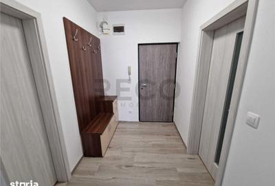 Apartament cu 2 camere decomandat în Cantemir