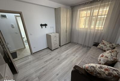Garsonieră decomandată în Central - 6