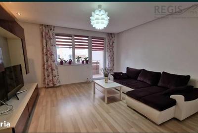 Apartament cu 2 camere decomandat în Tractorul