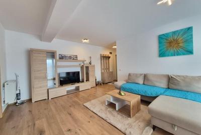Apartament cu 3 camere semidecomandat, mobilat în Piața Cluj - 1
