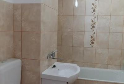 Apartament cu 2 camere decomandat în Marghita - 5