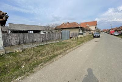 Casă cu 4 camere în Cărăndeni - 6