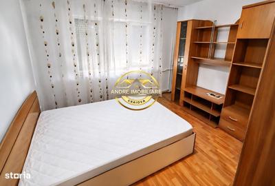 Apartament cu 2 camere semidecomandat în Craiovița Nouă
