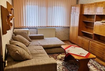 Apartament cu 2 camere decomandat, mobilat în Soarelui