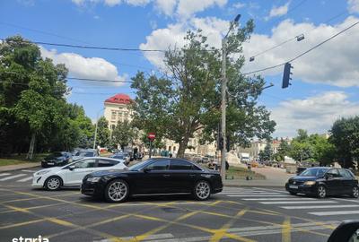 Spațiu comercial, de 140 mp, în Podu Roș