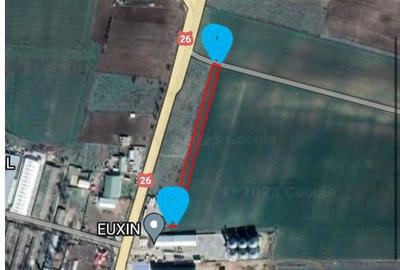 Teren de 5700 mp, în Vânători