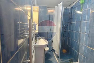 Casă cu 3 camere în Schei