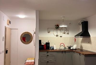 Apartament cu 2 camere decomandat, mobilat în Central - 3