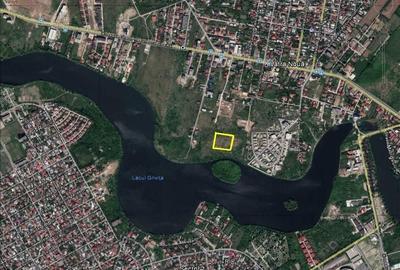 Teren de 3600 mp, în Sisești - 2