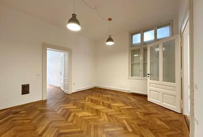 Apartament cu 3 camere semidecomandat în Centrul Istoric - 2