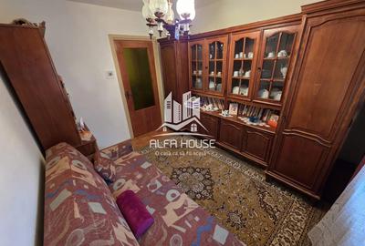 Apartament cu 3 camere semidecomandat în Micro II - 15