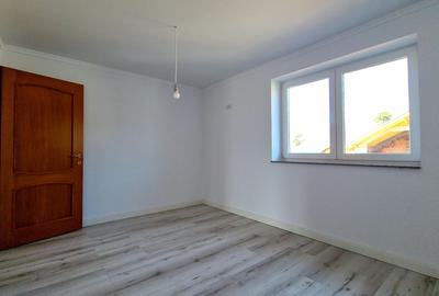 Casă cu 4 camere cu Canalizare în Sânpetru - 8