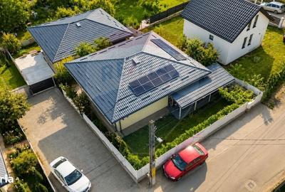 Casă cu 4 camere în Hlincea
