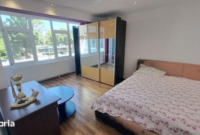 Apartament cu 2 camere în Independenței