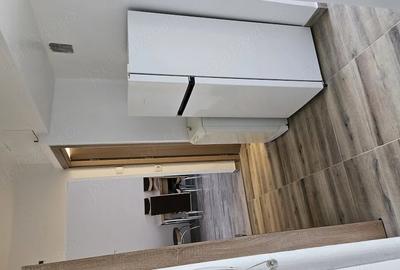 Apartament cu 3 camere semidecomandat în Circumvalațiunii - 2